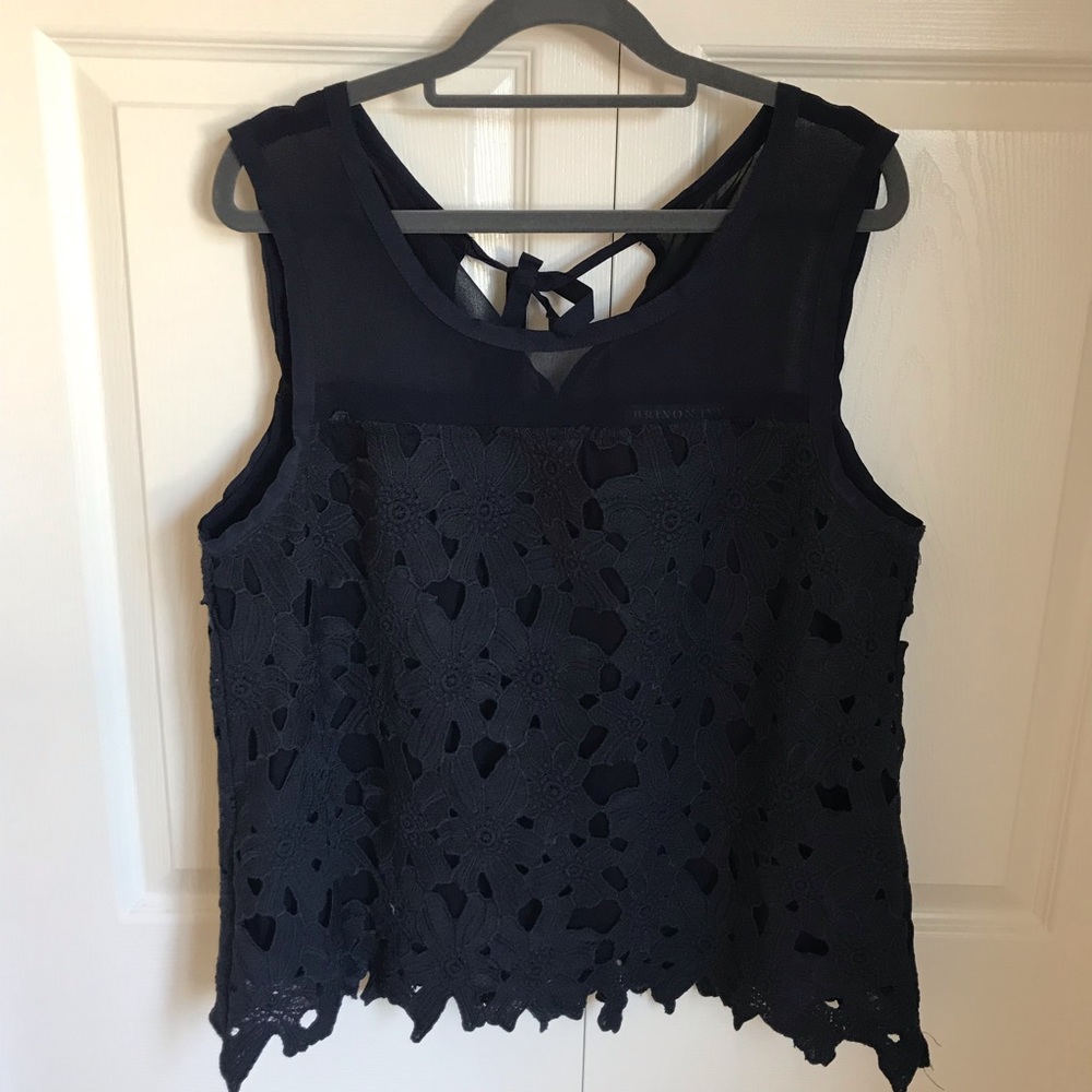 🌼 Brixon Ivy Elegant Crochet Top 🌼